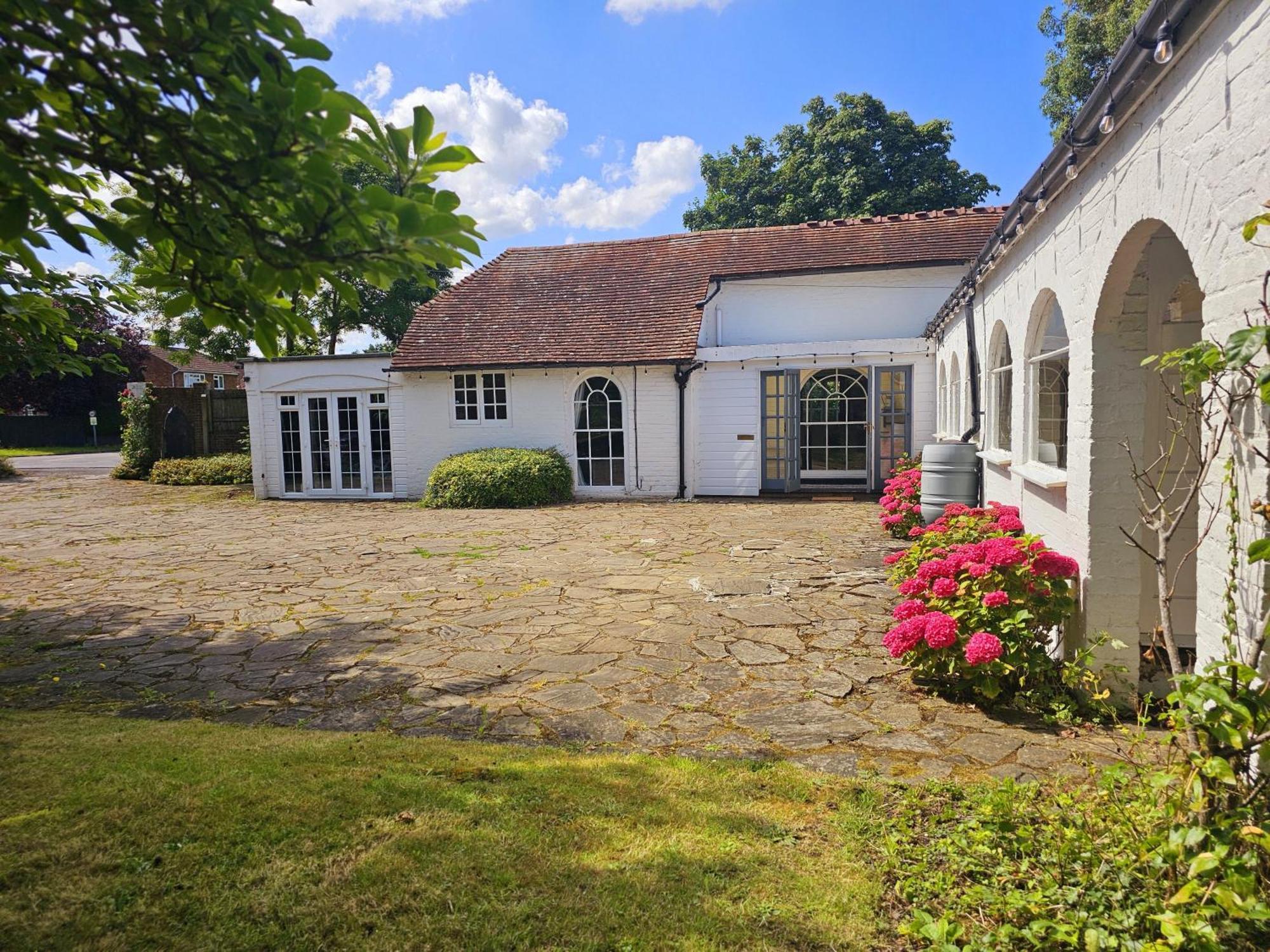 English Farmhouse Cottage Guildford Bagian luar foto
