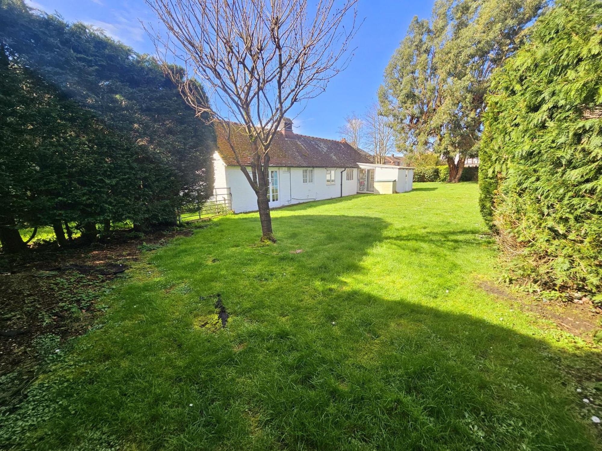 English Farmhouse Cottage Guildford Bagian luar foto