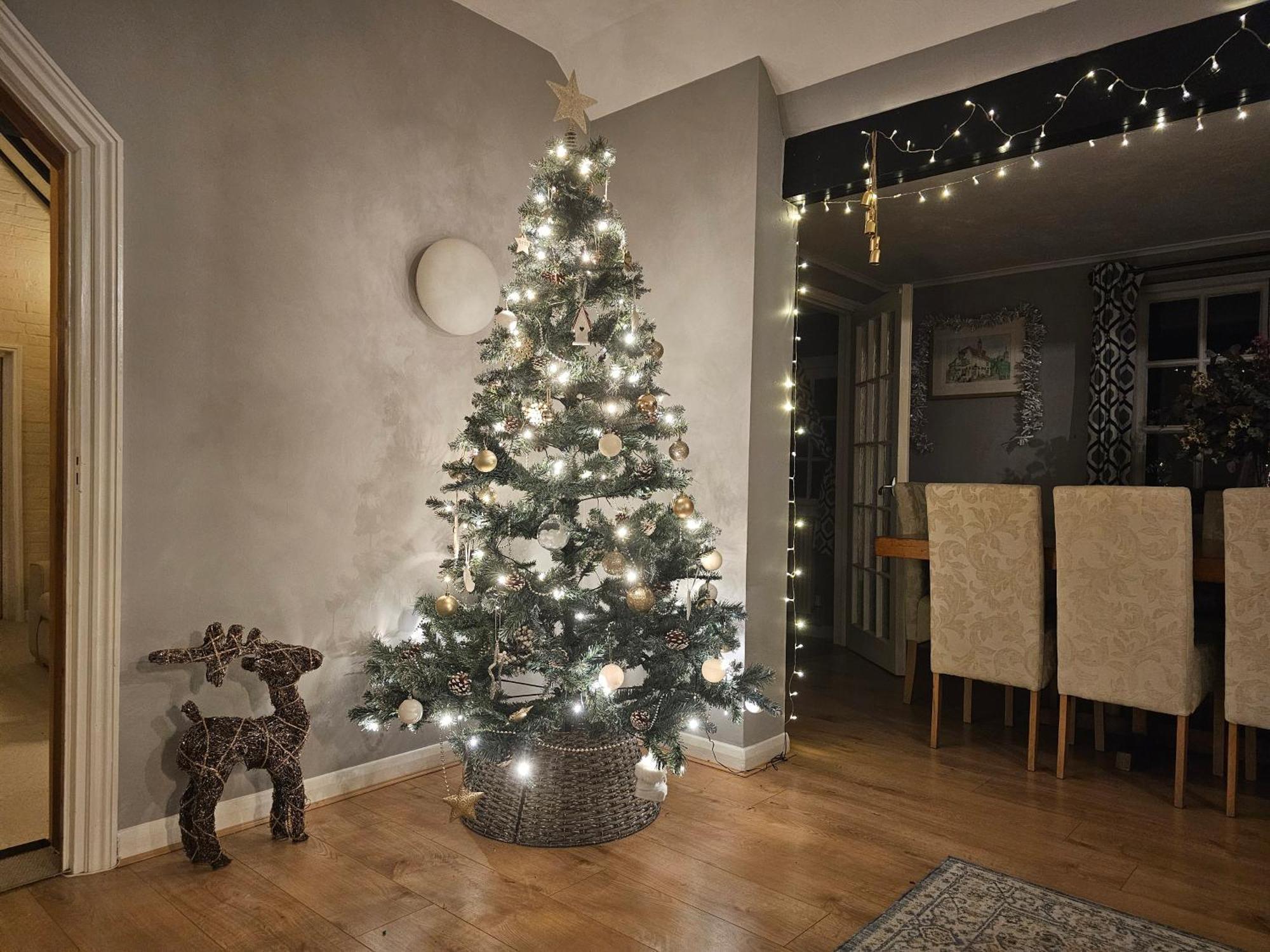 English Farmhouse Cottage Guildford Bagian luar foto